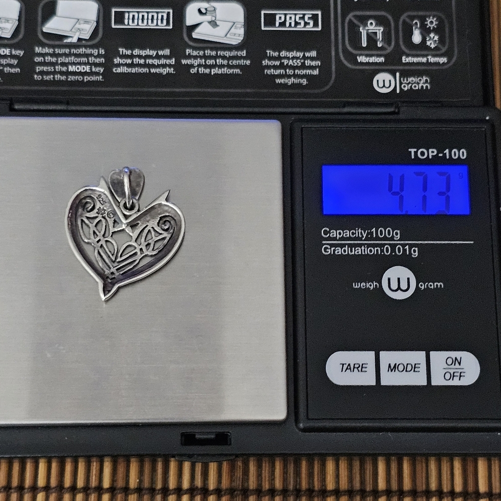 925 Celtic Heart Silver Pendant (Vintage) - Picture 10 of 10